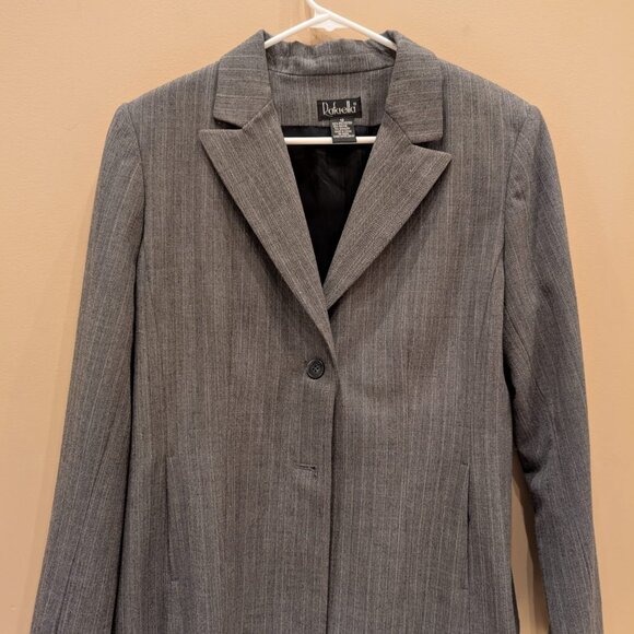 Women's Blazers - Anne Klein, Kenneth Cole, etc. - Picture 4 of 6
